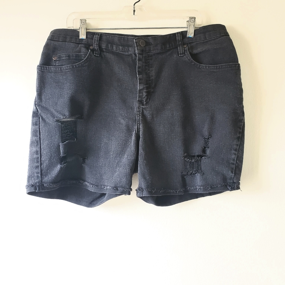 Lee High Rise Distressed‎ Bermuda Shorts